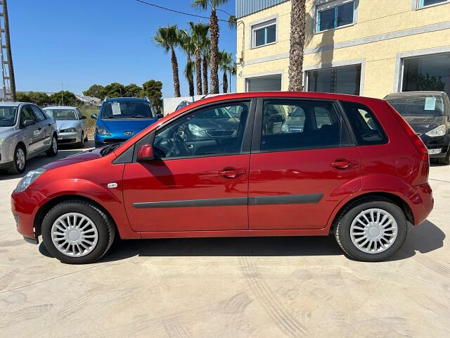 FORD FIESTA TREND 1.6 TDCI SPANISH LHD IN SPAIN 0NLY 91000 MILES SUPERB 2008